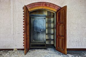クローゼットのカビ対策に効果的なグッズは？